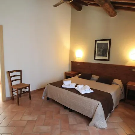 Alloggio per agriturismo Tenuta Decimo - Il Borgo Di Mariano
