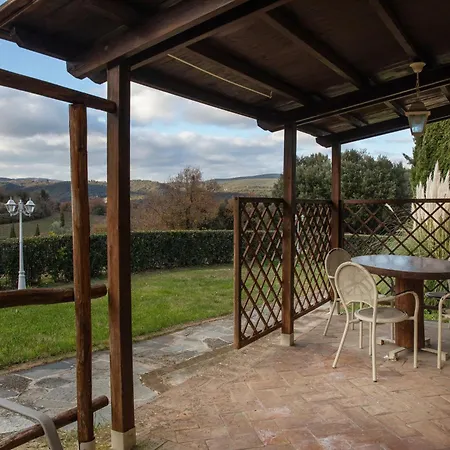 Alloggio per agriturismo Tenuta Decimo - Il Borgo Di Mariano