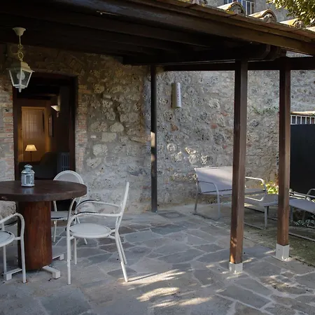 Alloggio per agriturismo Tenuta Decimo - Il Borgo Di Mariano San Gimignano