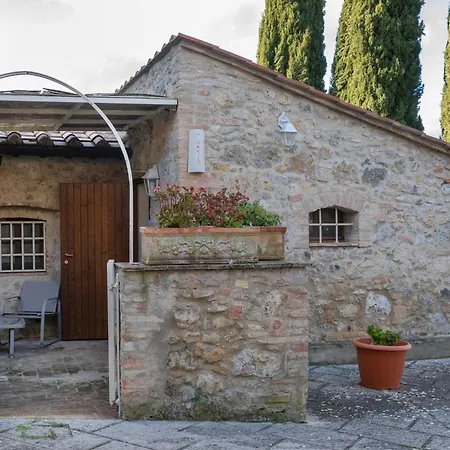 Alloggio per agriturismo Tenuta Decimo - Il Borgo Di Mariano