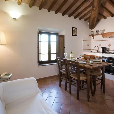 Alloggio per agriturismo Tenuta Decimo - Il Borgo Di Mariano *