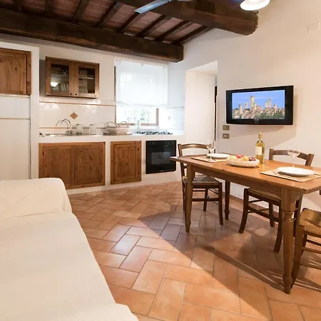 Tenuta Decimo - Il Borgo Di Mariano Alloggio per agriturismo