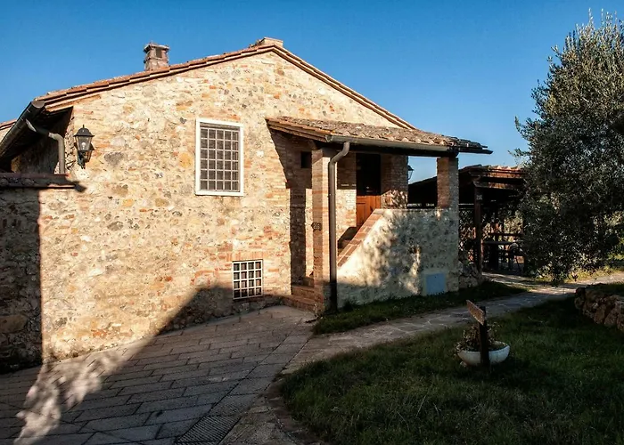 Фермерский дом Tenuta Decimo - Il Borgo Di Mariano Сан-Джиминьяно